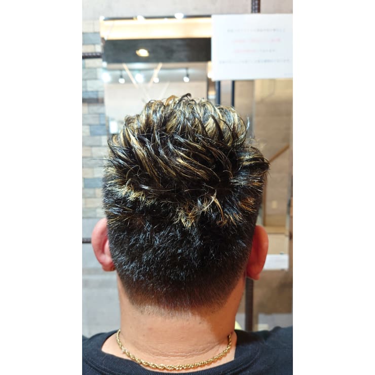 メンズ ソフトモヒカン メッシュ スタイル Braeve Hair Design ブレイブ ヘア デザイン のヘアスタイル 美容院 美容室を予約するなら楽天ビューティ
