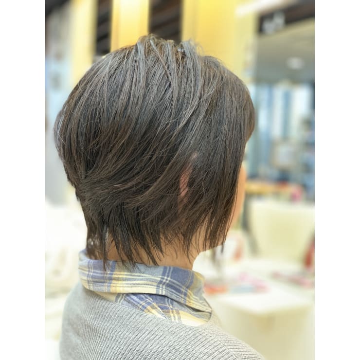 Qualis ショートウルフ 前下がりショート Qualis 上板橋店 クオリスカミイタバシテン のヘアスタイル 美容院 美容室を予約するなら楽天ビューティ