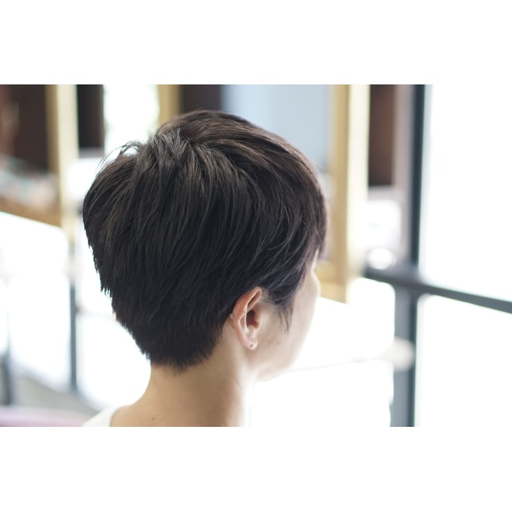 ベリーショートスタイル Lourdes Hair Design ルルドヘアーデザイン のヘアスタイル 美容院 美容室を予約するなら楽天ビューティ