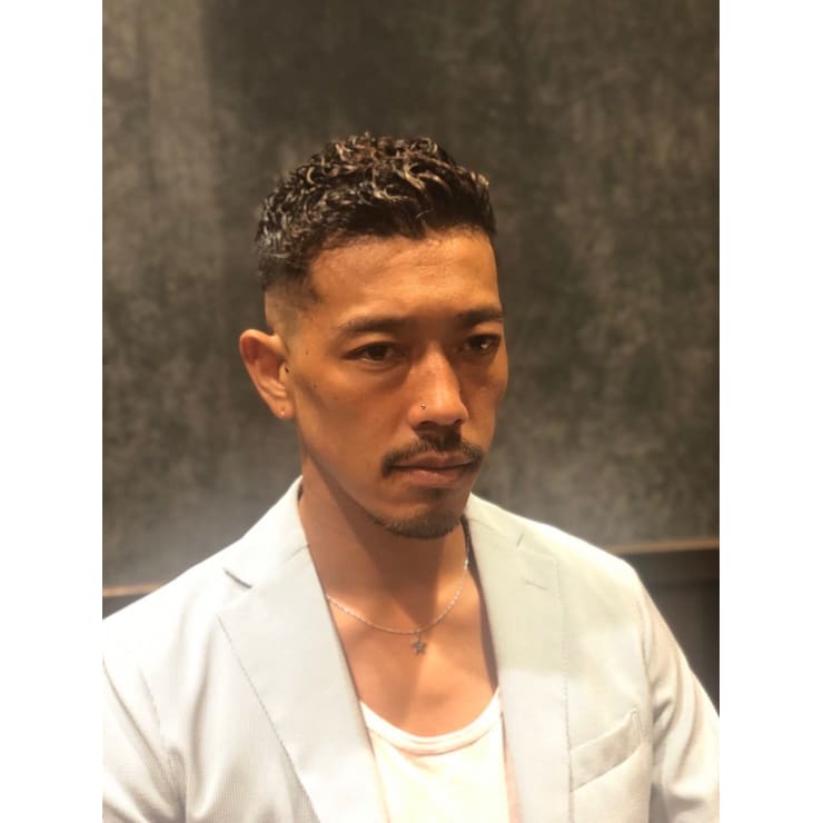 漢のショートバック 理容室 銀座 メンズ ショート ヒロ銀座ヘアーサロン 銀座一丁目中央通り店 ヒロギンザヘアーサロンギンザイッチョウメチュウオウドオリテン のヘアスタイル 美容院 美容室を予約するなら楽天ビューティ