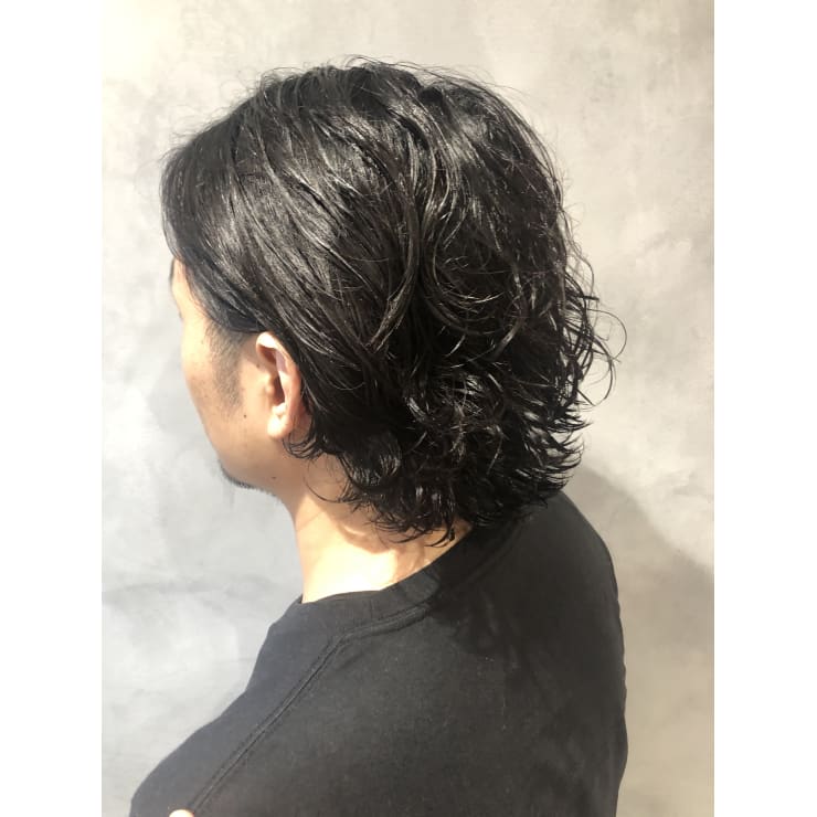 ミディアムメンズパーマ Grace By Afloat 梅田店 グレース バイ アフロート ウメダテン のヘアスタイル 美容院 美容室 を予約するなら楽天ビューティ