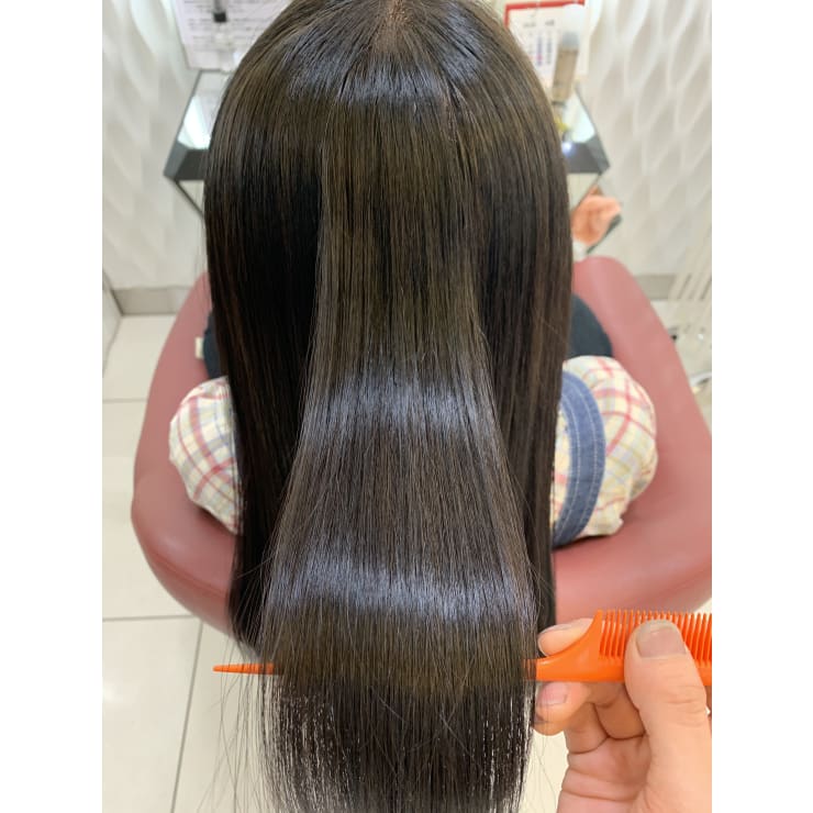 Qualis サラツヤ 艶髪 ロングヘア ワンレン Qualis 赤塚店 クオリスアカツカテン のヘアスタイル 美容院 美容室を予約するなら楽天ビューティ Qualis サラツヤ 艶髪 ロングヘア ワンレン Qualis 赤塚店 クオリスアカツカテン のヘアスタイル 美容院 美容室を予約するなら楽天ビューティ