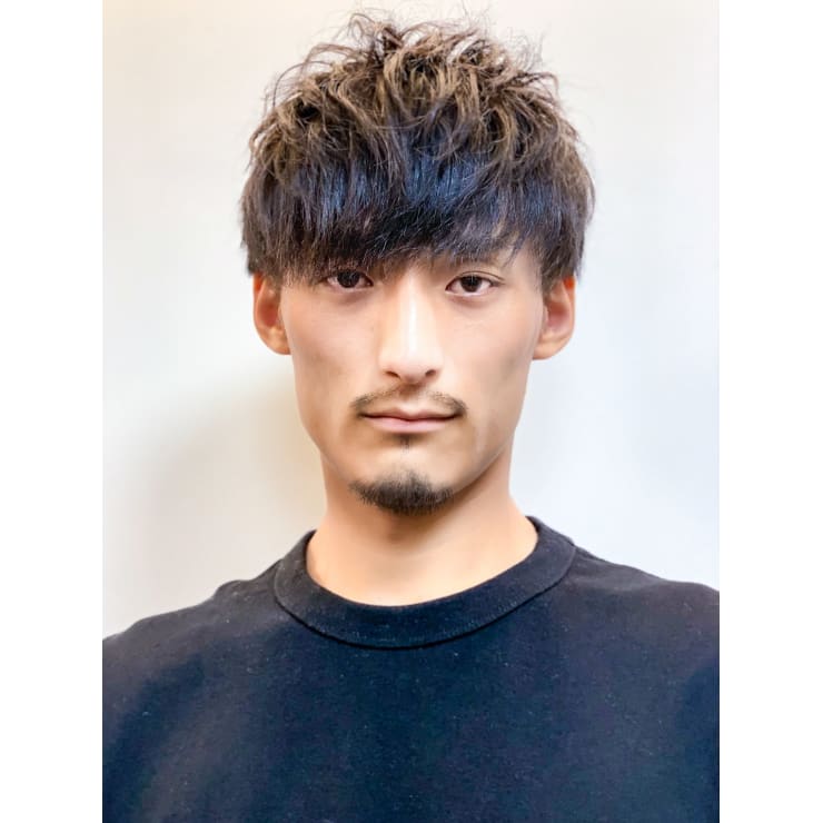 ツーブロック束感ショートマッシュ Hair Salon Ayata野田店 ヘアーサロンアヤタノダテン のヘアスタイル 美容院 美容室を予約するなら楽天ビューティ