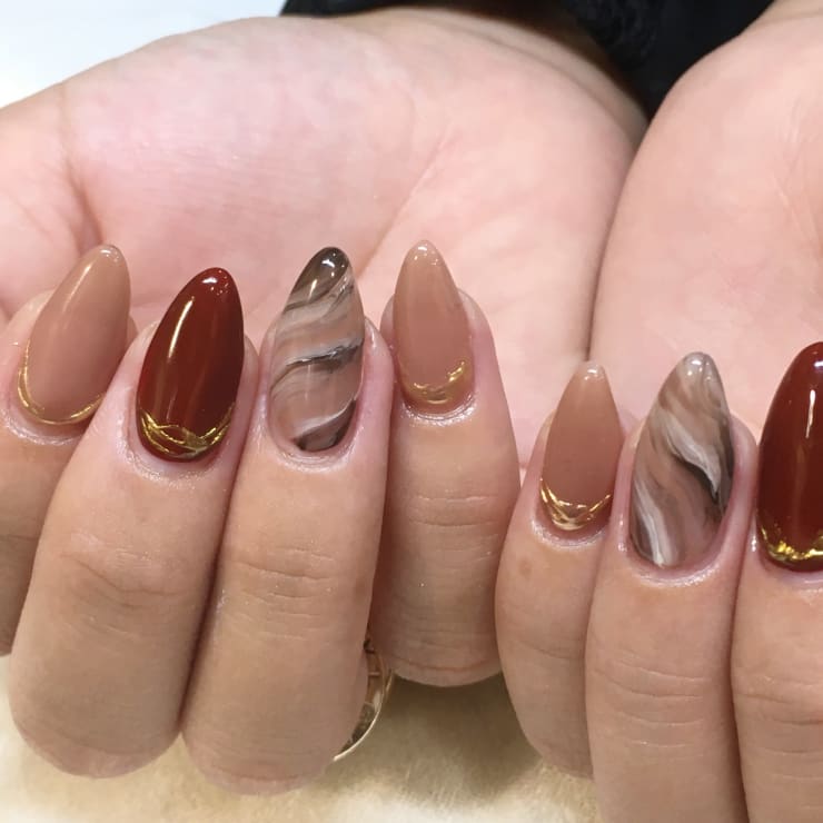 秋ネイル Acoobeauty アコービューティー のネイルデザイン ネイル まつげサロンを予約するなら楽天ビューティ
