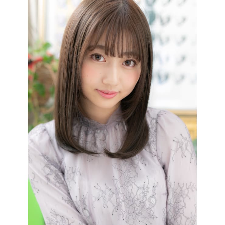 黒髪ローライトが大人かわいい小顔ワンカール 寒色系カラー Cover Hair Bliss 北浦和西口店 髪質改善 縮毛矯正 ヘッドスパ カバーヘアブリス キタウラワニシグチテン のヘアスタイル 美容院 美容室を予約するなら楽天ビューティ