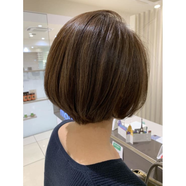 白髪ぼかしハイライト ショートボブ Marju銀座 マージュギンザ のヘアスタイル 美容院 美容室を予約するなら楽天ビューティ