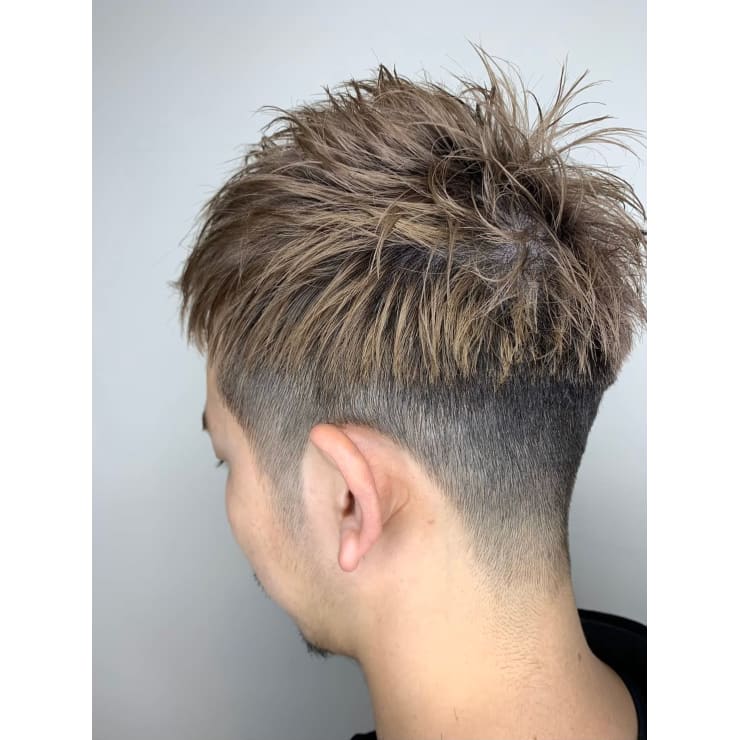 L I G Fukuoka 七三オールバックハイクラウンモ L I G Fukuoka リグフクオカ のヘアスタイル 美容院 美容室を予約するなら楽天ビューティ