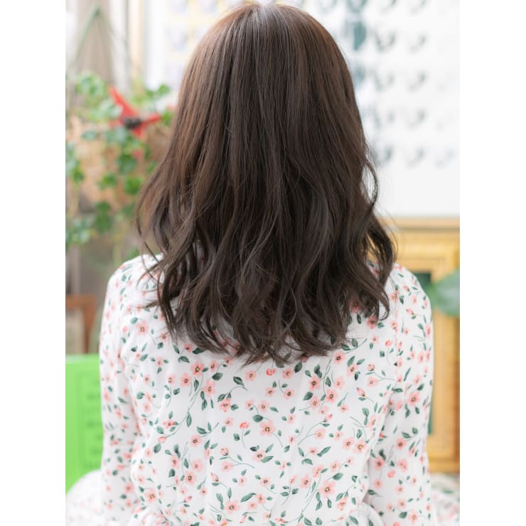 斜めバングくせ毛風無造作パーマローライト シースルー前髪 Cover Hair Bliss 戸田公園西口店 カバーヘアブリス トダコウエンニシグチテン のヘアスタイル 美容院 美容室を予約するなら楽天ビューティ