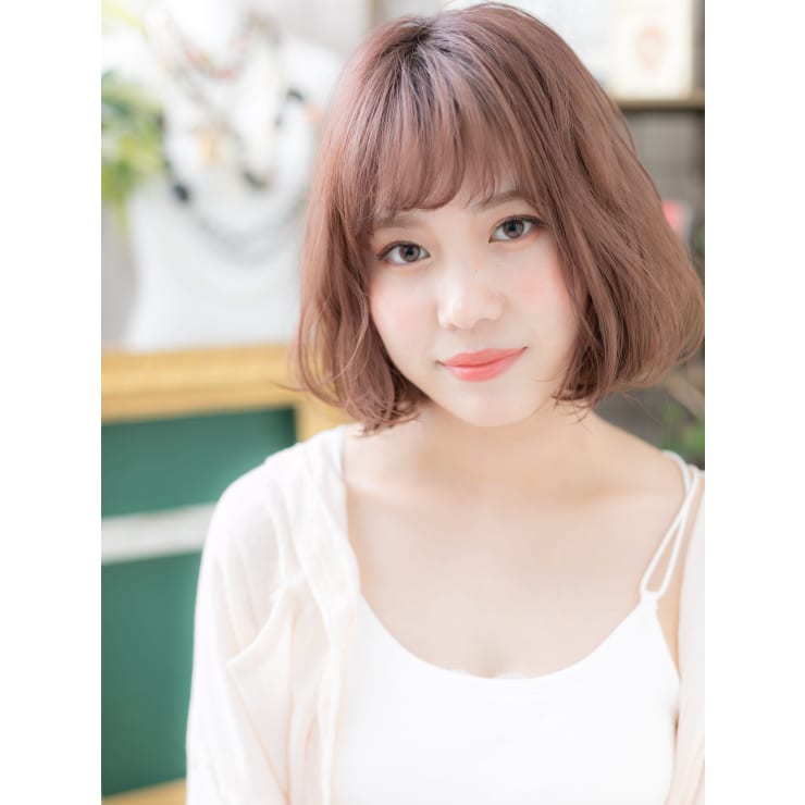 大人かわいいaラインピンクベージュ小顔ロブ くすみカラー Cover Hair Bliss 北浦和西口店 カバーヘアブリス キタウラワニシグチテン のヘアスタイル 美容院 美容室を予約するなら楽天ビューティ