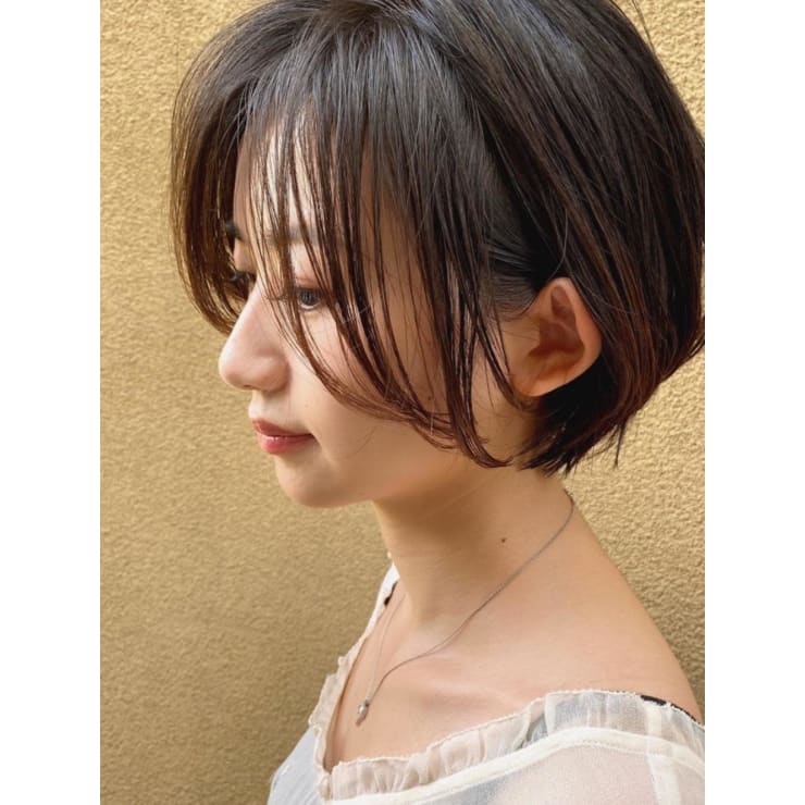 ぱらっと長め前髪ショートボブ Natsuya ナツヤ のヘアスタイル 美容院 美容室を予約するなら楽天ビューティ