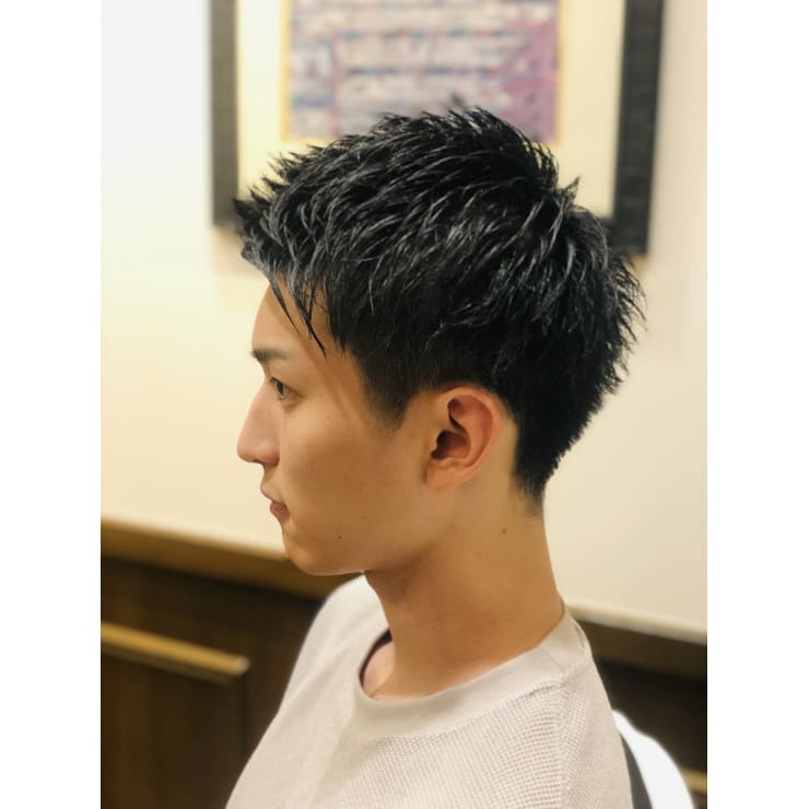 アップバングツーブロックショート Hiro Ginza Barbershop 飯田橋神楽坂店 ヒロギンザバーバーショップ イイダバシカグラザカテン のヘアスタイル 美容院 美容室を予約するなら楽天ビューティ