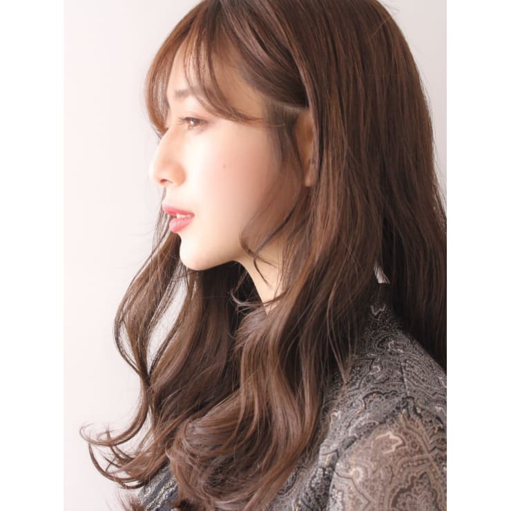 大人フェミニンな艶ウェーブスタイル 代30代 ロングヘア Circus By Beautrium 表参道 サーカスバイビュートリアム のヘアスタイル 美容院 美容室を予約するなら楽天ビューティ 大人フェミニンな艶ウェーブスタイル 代30代 ロングヘア Circus By Beautrium 表参道 サーカスバイビュートリアム のヘアスタイル 美容院 美容室を予約するなら楽天ビューティ