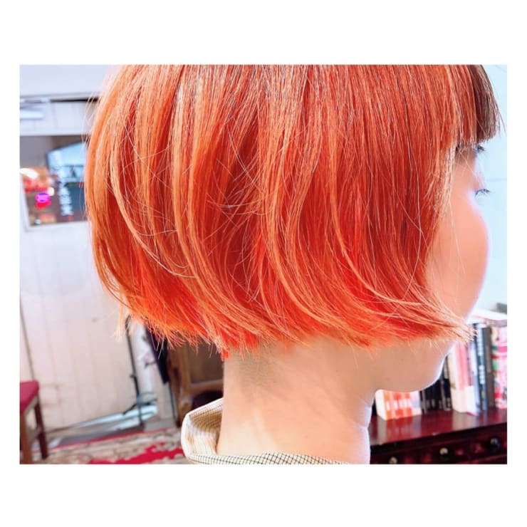 オレンジインナーカラーボブ さんかく美容室 サンカクビヨウシツ のヘアスタイル 美容院 美容室を予約するなら楽天ビューティ