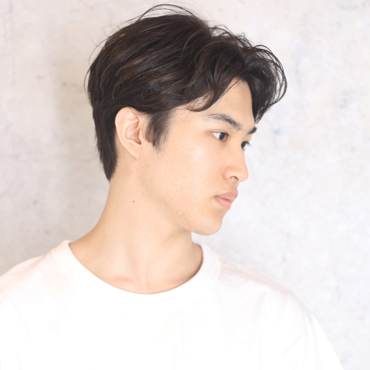 ナチュラルかき上げヘア メンズ Beautrium Ginza ビュートリアム のヘアスタイル 美容院 美容室を予約するなら楽天ビューティ