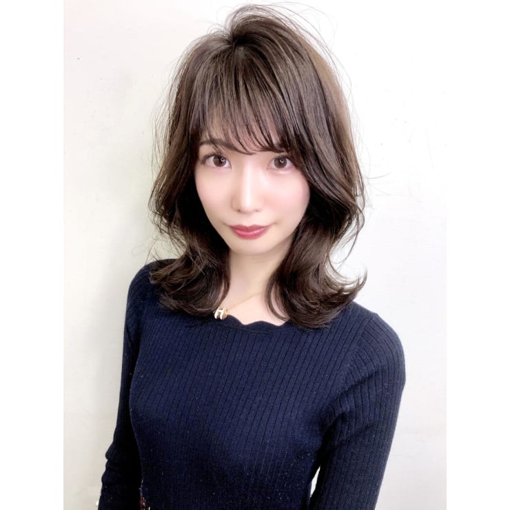 韓国風サイドレイヤースタイル Eve Neaf ニーフ のヘアスタイル 美容院 美容室を予約するなら楽天ビューティ