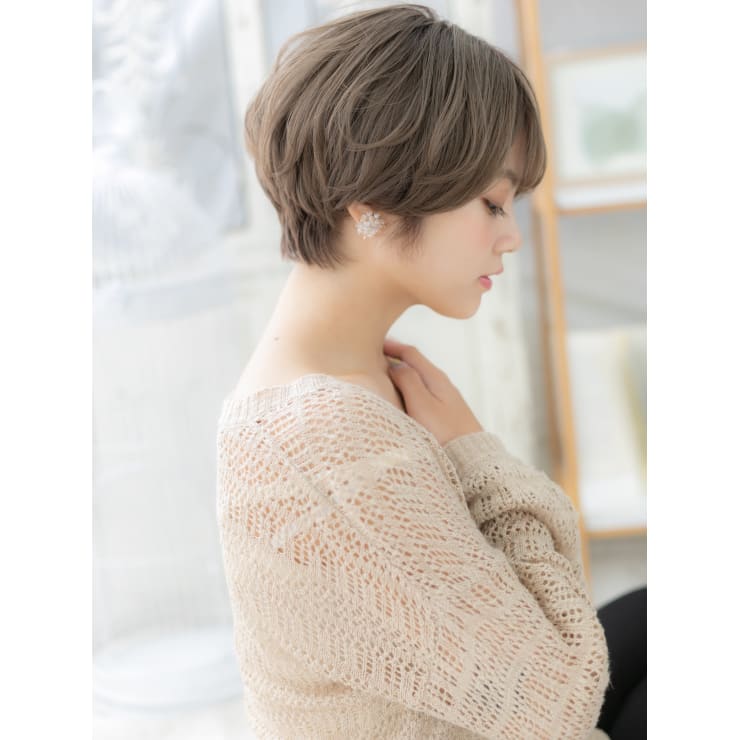 外国人風シアーベージュ小顔マッシュウルフ ユニセックス Mod S Hair 上尾 モッズヘア 上尾西口店 髪質改善 縮毛矯正 ヘッドスパ モッズヘア アゲオニシグチテン のヘアスタイル 美容院 美容室を予約するなら楽天ビューティ