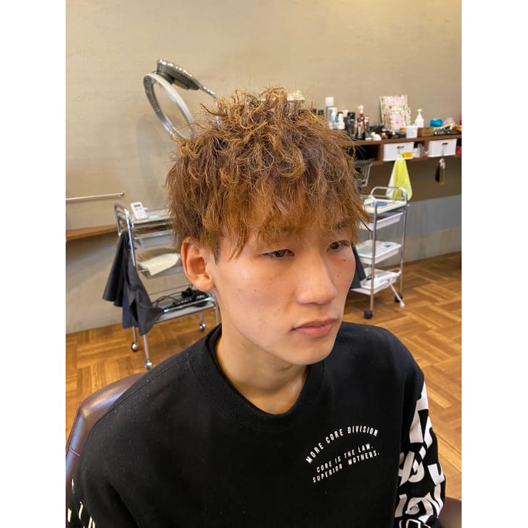 ソフトツイストスパイラル マッシュショート 新長田メンズ専門ヘアサロン インフィニィト シンナガタメンズセンモンヘアサロンインフィニィト のヘアスタイル 美容院 美容室を予約するなら楽天ビューティ