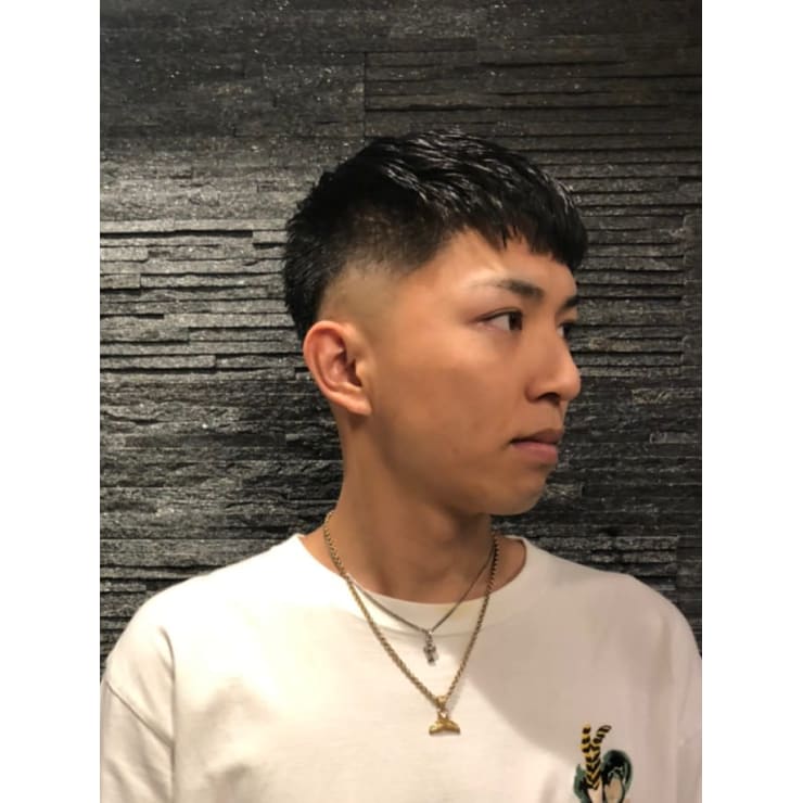 パクセロイクロップ 新橋 日比谷 内幸町 虎ノ門 理容室 ヒロ銀座ヘアーサロン 新橋 日比谷口店 ヒロギンザヘアーサロンシンバシヒビヤグチテン のヘアスタイル 美容院 美容室を予約するなら楽天ビューティ