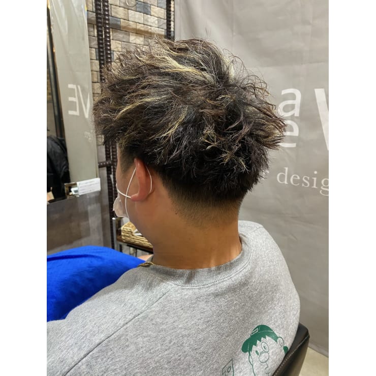 メンズツイスト ハイライトスタイル Braeve Hair Design ブレイブ ヘア デザイン のヘアスタイル 美容院 美容室を予約するなら楽天ビューティ