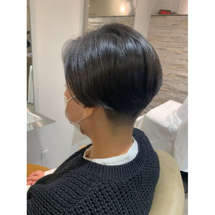 グラデーション刈り上げでつなげる 黒髪ボブ Hair Make Opsis オプシス のヘアスタイル 美容院 美容室を予約するなら楽天ビューティ