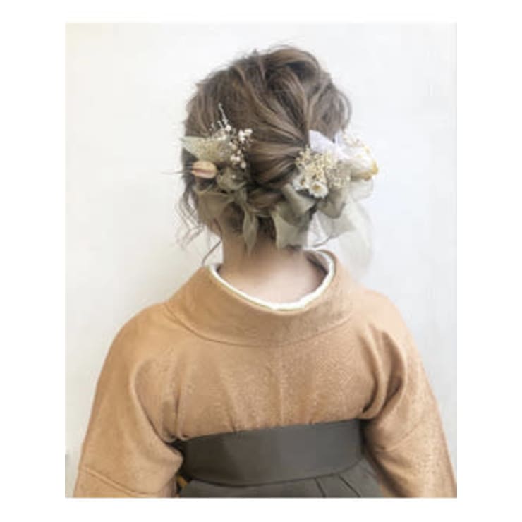 卒業式袴着付けヘアセット Liberty リバティ のヘアスタイル 美容院 美容室を予約するなら楽天ビューティ