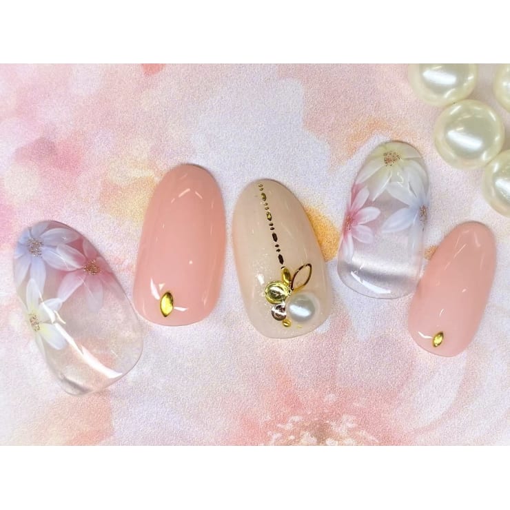 手描き 花 フラワー 春 Nail Eyelash Alcea 上野御徒町店 ネイルアンドアイラッシュ アルセア ウエノオカチマチテン のネイルデザイン ネイル まつげサロンを予約するなら楽天ビューティ