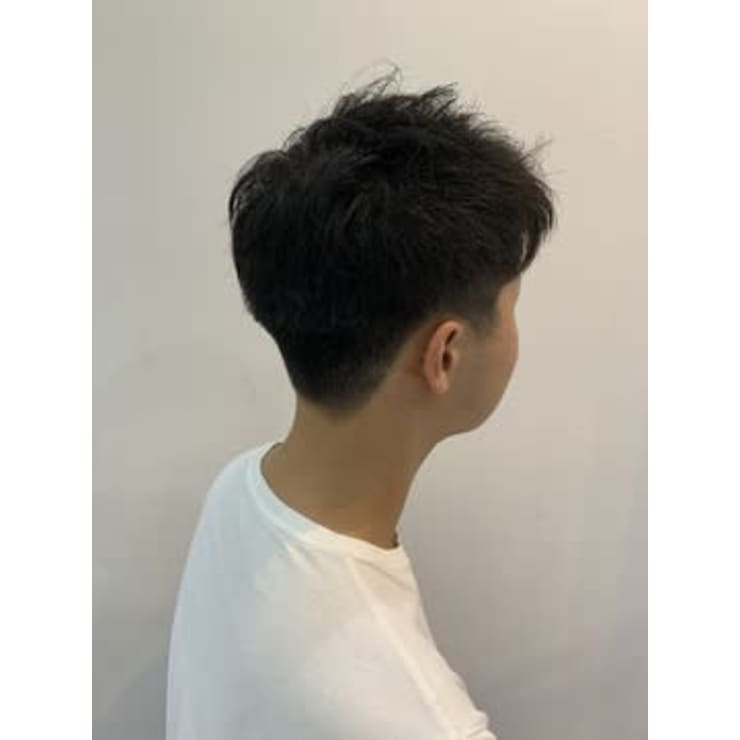 刈り上げで絶壁解消 ビジネス カジュアルどちらも欲しい方 The Escala表参道 エスカーラ オモテサンドウ のヘアスタイル 美容院 美容室を予約するなら楽天ビューティ