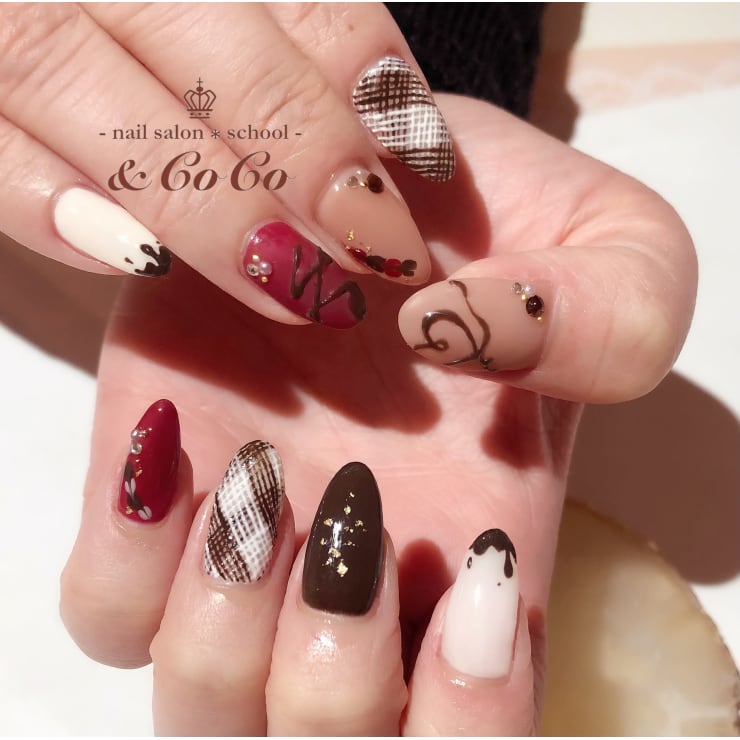 バレンタインネイル Nailsalon School Coco ネイルサロンスクールアンドココ のネイルデザイン ネイル まつげサロンを予約するなら楽天ビューティ