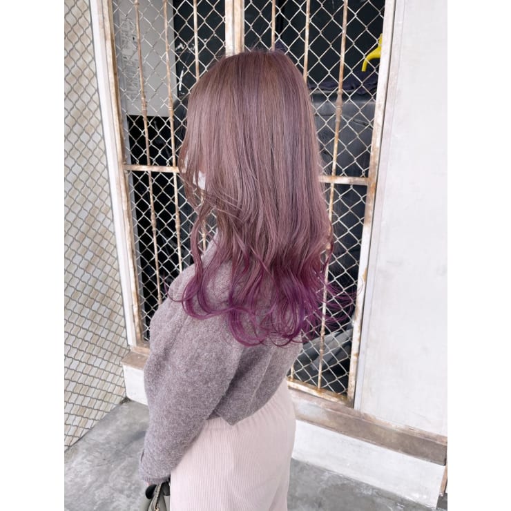 グラデーションカラー チェリーピンク Alexandre Of Colors Morinosato アレクサンドルオブカラーズモリノサト のヘアスタイル 美容院 美容室を予約するなら楽天ビューティ