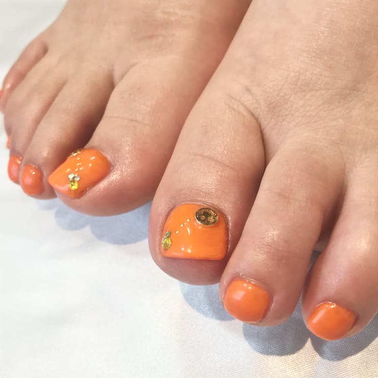 シンプルなフットネイルも人気 ワンカラー ラメのワンカラー 親指アートのメニューもあり Joli Lumiere ジョリィ ルミエール ジョリィルミエール のこだわり特集 ネイル まつげサロンを予約するなら楽天ビューティ シンプルなフットネイルも人気 ワンカラー ラメのワンカラー 親指アートのメニューもあり Joli Lumiere ジョリィ ルミエール ジョリィルミエール のこだわり特集 ネイル まつげサロンを予約するなら楽天ビューティ