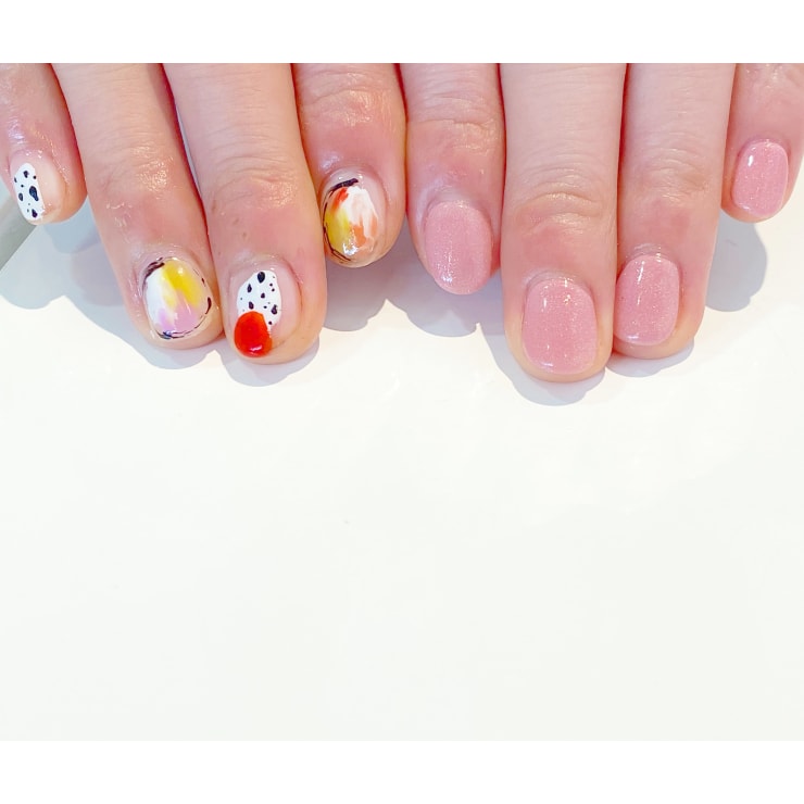 ちぐはぐネイル Haar ハール のネイルデザイン ネイル まつげサロンを予約するなら楽天ビューティ