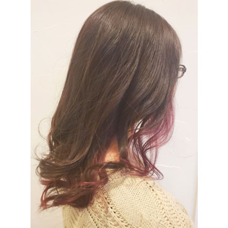 チラリズムが可愛い インナーカラー ロング Ash 亀戸店 アッシュ のヘアスタイル 美容院 美容室を予約するなら楽天ビューティ チラリズムが可愛い インナーカラー ロング Ash 亀戸店 アッシュ のヘアスタイル 美容院 美容室を予約するなら楽天ビューティ