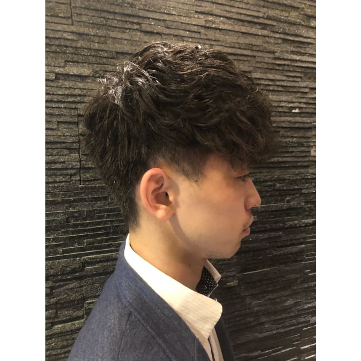 松田翔太さん風ツーブロックパーマ Hiro Ginza 池袋 サンシャイン通り店 ヒロギンザ イケブクロ サンシャインドオリテン のヘアスタイル 美容院 美容室を予約するなら楽天ビューティ 松田翔太さん風ツーブロックパーマ Hiro Ginza 池袋 サンシャイン通り店 ヒロギンザ イケブクロ サンシャインドオリテン のヘアスタイル 美容院 美容室を予約するなら楽天ビューティ