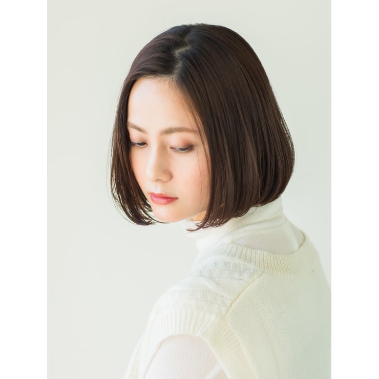 表参道sheta 堅田 黒髪でもキマる艶感ワンカールボブ Sheta 表参道 大人ショート ボブのカットが上手い シータ のヘアスタイル 美容院 美容室を予約するなら楽天ビューティ