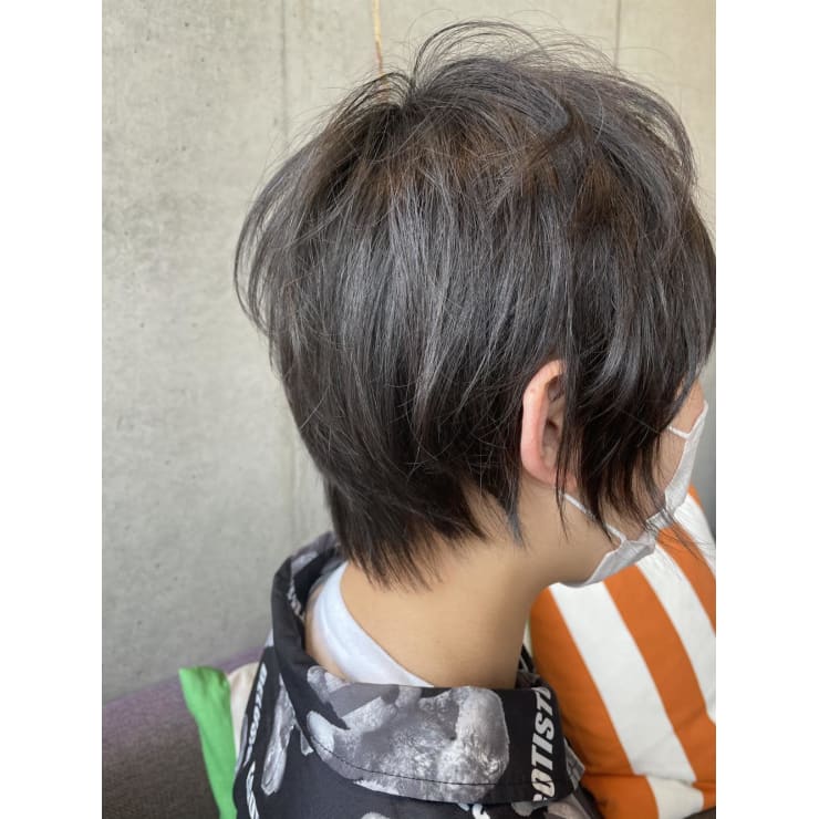ボーイッシュなショートウルフ Emu International 春日部本店 エムインターナショナル のヘアスタイル 美容院 美容室を予約するなら楽天ビューティ