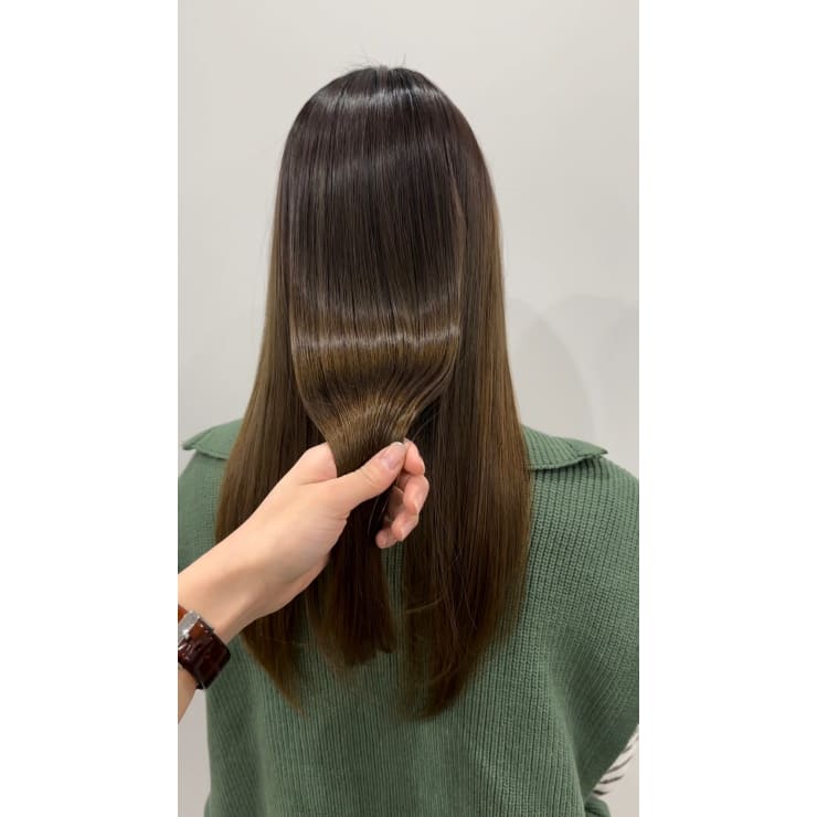 外国人風 ブリーチ カット うる艶フルカラー モイストtr 似合わせ技術 であなた色に Flore By Nunc 巣鴨 フローレ バイ ヌンク スガモ のこだわり特集 美容院 美容室を予約するなら楽天ビューティ