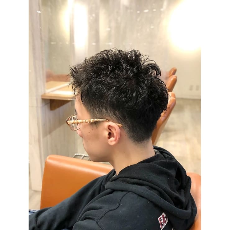 メンズポイントパーマ刈り上げショート 亀戸 1 Unplus Lien アンプリュスリアン のヘアスタイル 美容院 美容室 を予約するなら楽天ビューティ