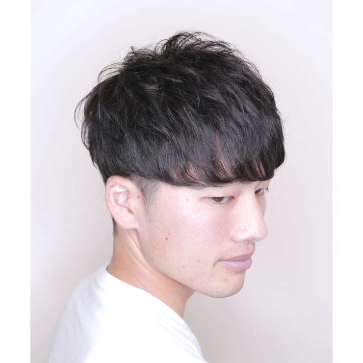 ツーブロックマッシュショート Beautrium 広尾 ビュートリアム ヒロオ のヘアスタイル 美容院 美容室を予約するなら楽天ビューティ