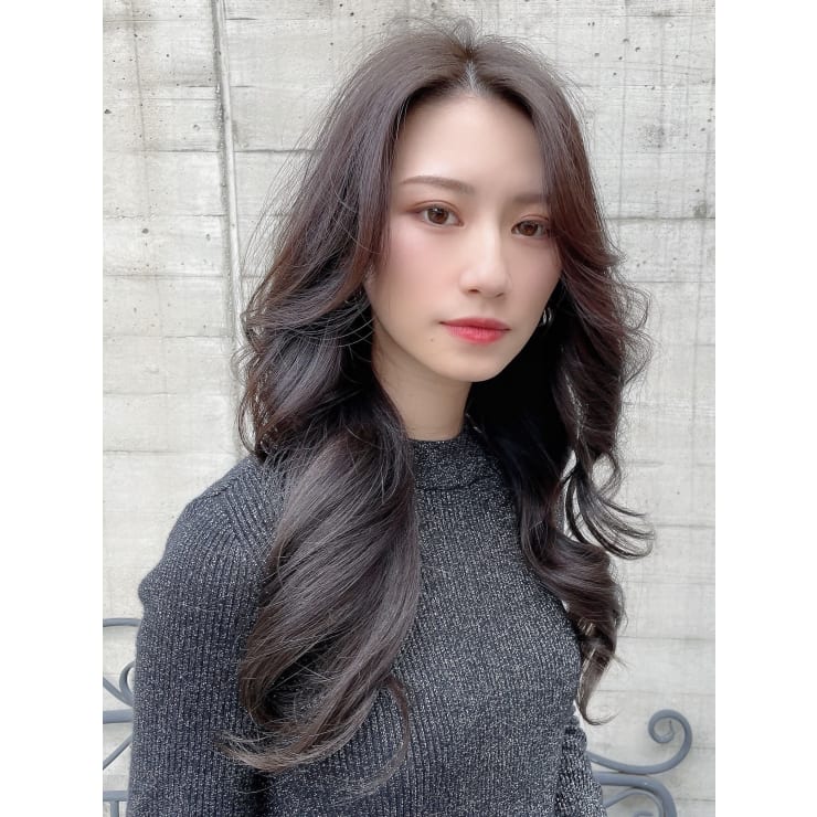 21トレンドヘア 韓国風ヨシンモリロング Beautrium 広尾 ビュートリアム ヒロオ のヘアスタイル 美容院 美容室を予約するなら楽天ビューティ