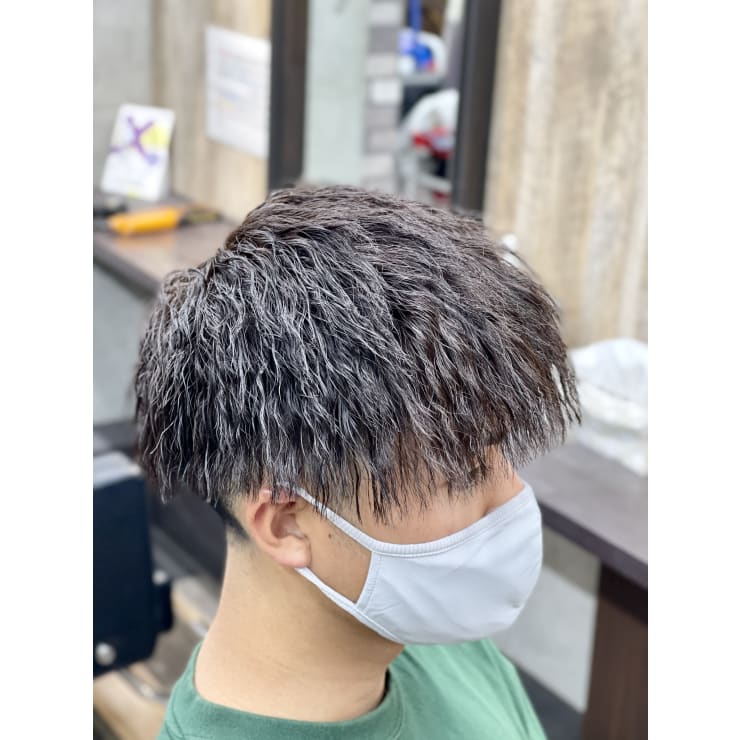 大人気ツイストパーマ スパイラルパーマや人とは違う特殊ヘアー なんでもご相談ください Ganancia 横浜店 ガナンシアヨコハマテン のこだわり特集 美容院 美容室を予約するなら楽天ビューティ