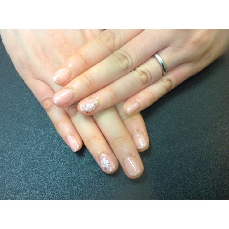 ブライダルネイル マニキュア Nail Salon G Produce By ヘアサロン大野 ネイルサロン ジー プロデュースバイ ヘアサロンオオノ のネイルデザイン ネイル まつげサロンを予約するなら楽天ビューティ