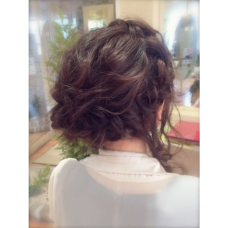 後れ毛が可愛い サイド寄せアップ Mu Kichi 吉祥寺店 ムーキチ キチジョウジテン のヘアスタイル 美容院 美容室を予約するなら楽天ビューティ