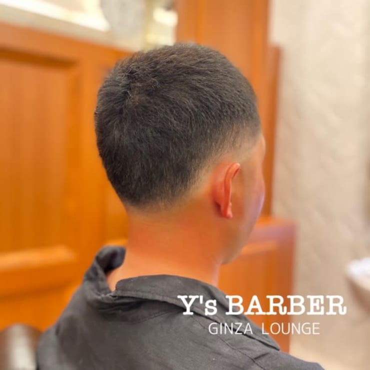 おしゃれボウズ スキンフェード Y S Barber Ginza Lounge ワイズ バーバー ギンザ ラウンジ のヘアスタイル 美容院 美容室を予約するなら楽天ビューティ