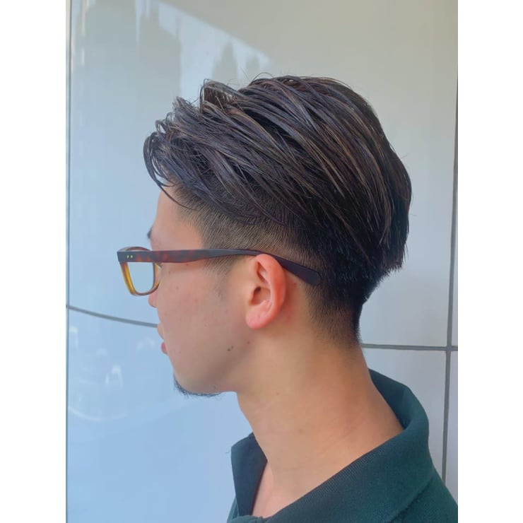 七三オールバック ハイライトカラー かき上げヘア コンマヘ Allys Shibuya アリーズ シブヤ のヘアスタイル 美容院 美容室 を予約するなら楽天ビューティ
