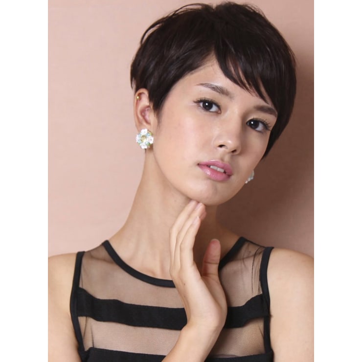 フレンチショート 30代 40代 50代 大人ショート Circus By Beautrium 表参道 サーカスバイビュートリアム のヘアスタイル 美容院 美容室を予約するなら楽天ビューティ