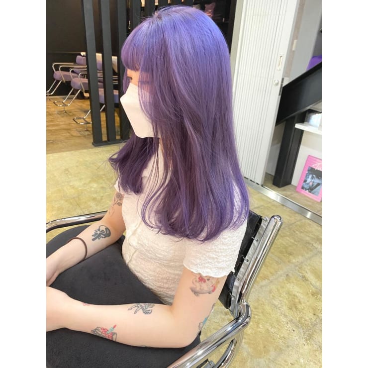 ホワイトに色落ちするラベンダーカラー Mimi ミミ のヘアスタイル 美容院 美容室を予約するなら楽天ビューティ