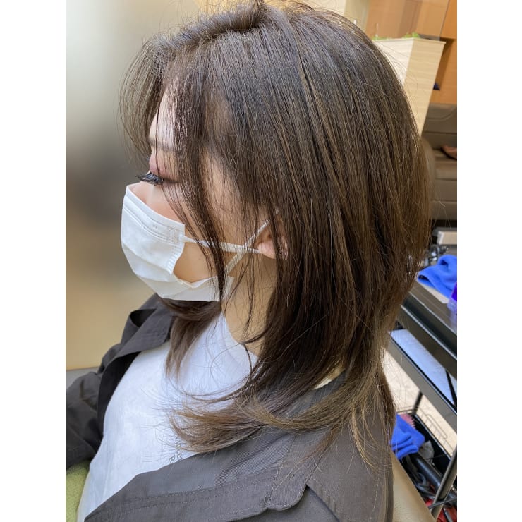 ミディアムレイヤー アッシュカラー U I By First ウイ バイ ファースト のヘアスタイル 美容院 美容室を予約するなら楽天ビューティ ミディアムレイヤー アッシュカラー U I By First ウイ バイ ファースト のヘアスタイル 美容院 美容室を予約するなら楽天ビューティ