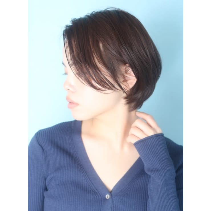40代50代大人の耳掛けひし形ショート Beautrium Ginza ビュートリアム のヘアスタイル 美容院 美容室を予約するなら楽天ビューティ