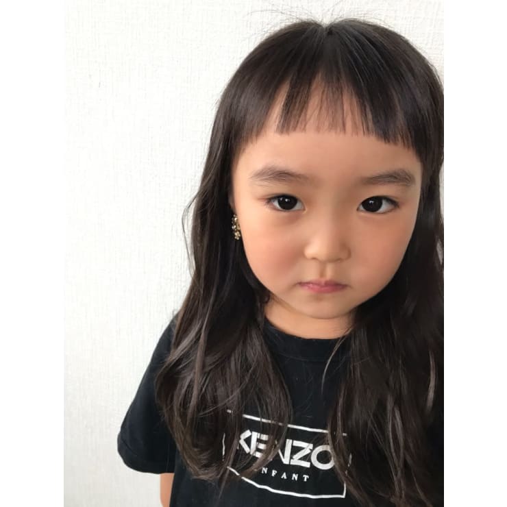 Kids Cut 眉上バング U I By First ウイ バイ ファースト のヘアスタイル 美容院 美容室を予約するなら楽天ビューティ