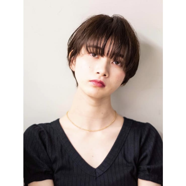 大人可愛いレトロマッシュショート 大人ショート 代30代 Circus By Beautrium 青山 サーカスバイビュートリアム アオヤマ の ヘアスタイル 美容院 美容室を予約するなら楽天ビューティ